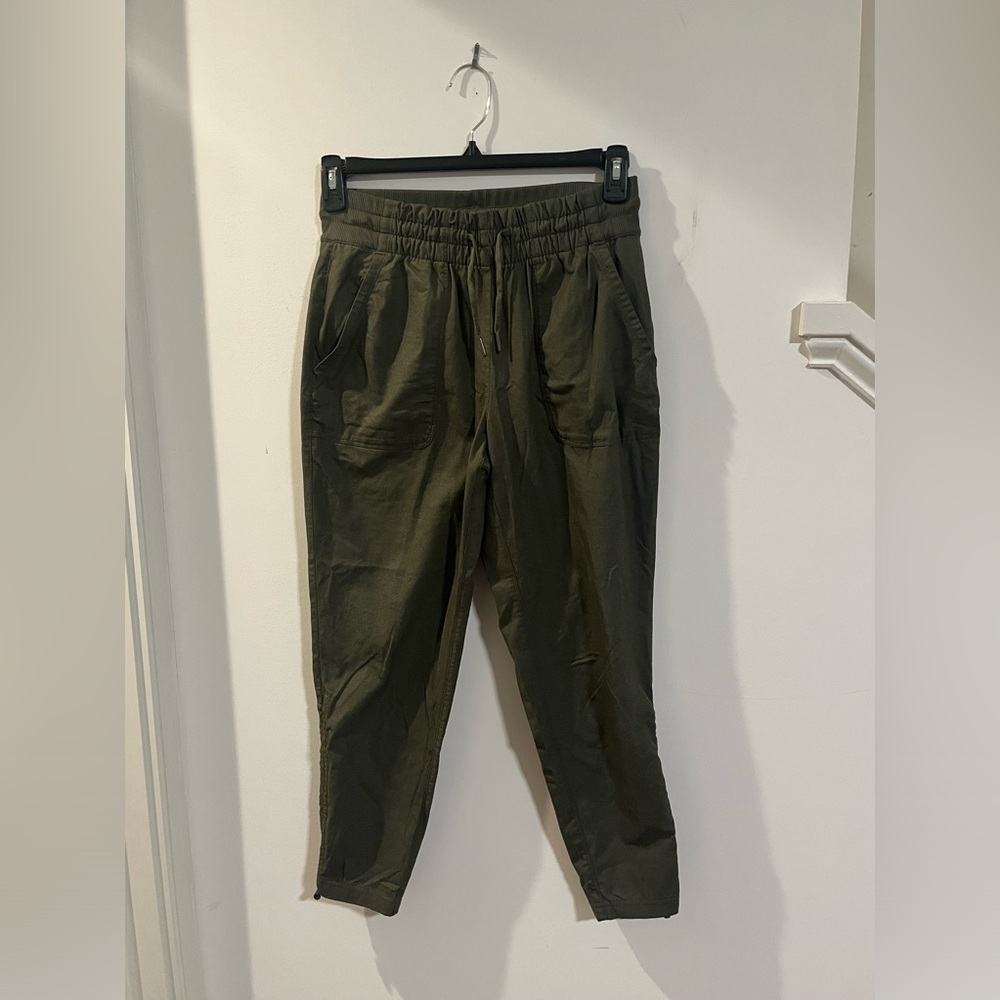 Womens North Face Joggers